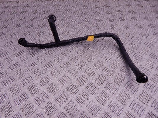 Патрубок вентиляции картера BMW X5-series (E70) 11 15 7 559 528