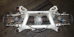 Балка подвески задняя BMW 5-series (E39) 33 31 1 097 250 Балка подвески задняя BMW 5-series (E39) 33 31 1 097 250