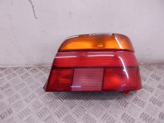 Фонарь задний правый BMW 5-series (E39) 63 21 8 363 558