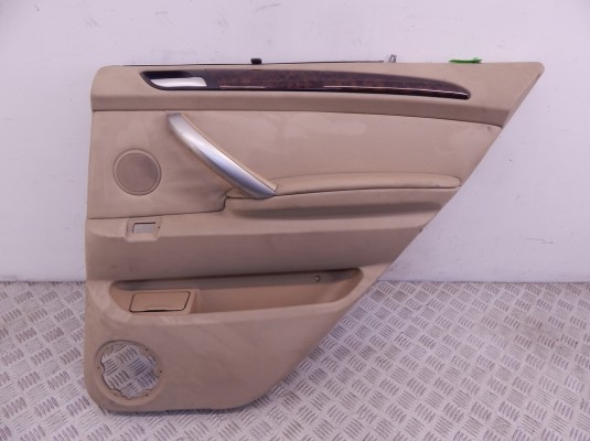Обшивка двери задней правой (дверная карта) BMW X5-series (E53)