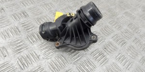 Корпус термостата BMW 5-series (E60/61) 11 51 7 805 811 Корпус термостата BMW 5-series (E60/61) 11 51 7 805 811