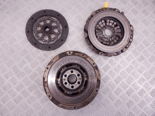 Маховик BMW 3-series (E46) 21 20 7 512 693