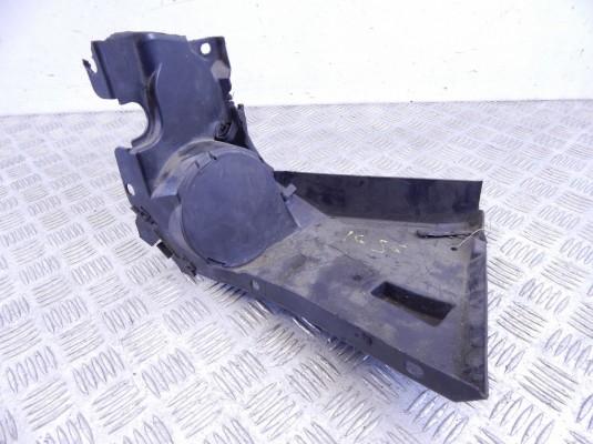 Пластик моторного отсека BMW 7-series (E38) 51 71 8 201 163