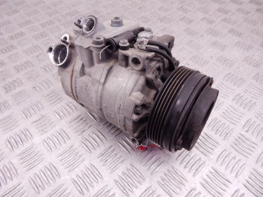 Компрессор кондиционера BMW 5-series (E39) 64 52 8 379 924