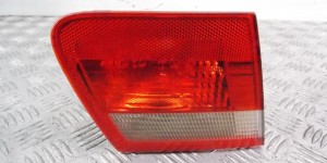 Фонарь крышки багажника левый BMW 3-series (E46)