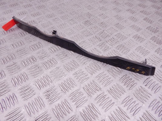 Ус под фару правый BMW X5-series (E53) 51 13 8 402 648