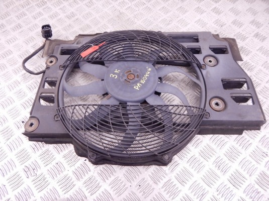 Вентилятор кондиционера BMW 5-series (E39) 64 54 6 921 396