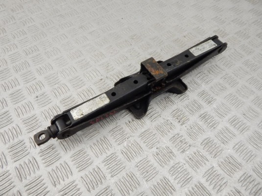 Домкрат BMW X5-series (E53) 71 12 6 754 372