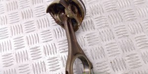 Поршень BMW 7-series (E65/66) 11 25 7 519 916