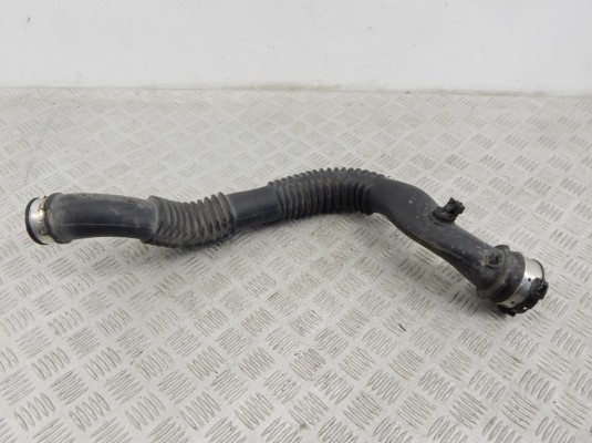 Патрубок интеркулера BMW 1-series (E87) 11 61 7 797 481