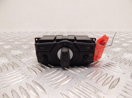Переключатель света BMW 5-series (E60/61) 61 31 9 134 725