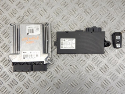 Блок управления двигателем BMW 3-series (E90/91/92) 13 61 7 803 373 Блок управления двигателем BMW 3-series (E90/91/92) 13 61 7 803 373