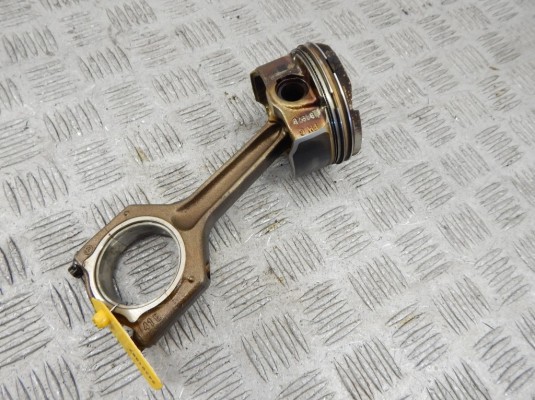 Поршень BMW 7-series (F01/02) Поршень BMW 7-series (F01/02)