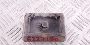 Опора под домкрат (поддомкратная подушка) BMW 5-series (E39) 51 71 7 001 650