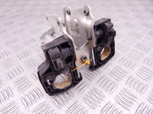 Кронштейн радиатора BMW 5-series (F10/11) 51 11 7 186 513 Кронштейн радиатора BMW 5-series (F10/11) 51 11 7 186 513