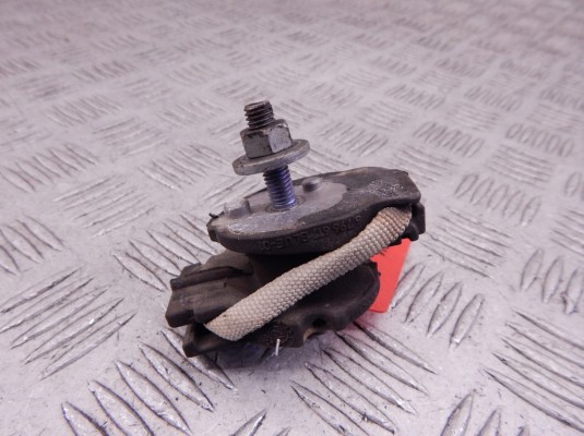 Подушка крепления КПП BMW 3-series (F30/31) 22 31 6 796 617