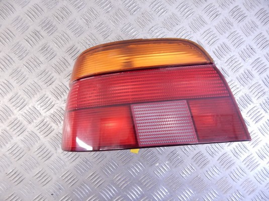 Фонарь задний левый BMW 5-series (E39) 63 21 8 363 557