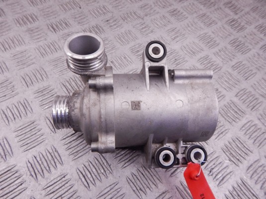 Помпа BMW 3-series (F30/31)