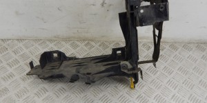 Крепление фары правой BMW 5-series (F10/11) 51 64 7 200 794