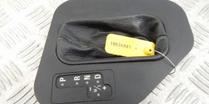 Чехол рычага КПП BMW 5-series (E39) 51 16 7 060 695