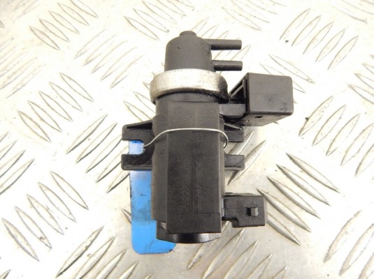 Преобразователь давления (соленоид наддува/EGR) BMW 5-series (E39) 11 74 2 247 906