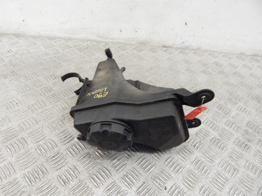 Бачок расширительный BMW 3-series (E90/91/92) 17 13 7 800 291 Бачок расширительный BMW 3-series (E90/91/92) 17 13 7 800 291