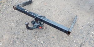 Прицепное устройство (фаркоп) VOLKSWAGEN PASSAT 5+ (2000-2005)