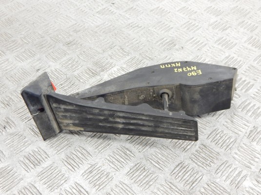 Педаль газа BMW 3-series (E90/91/92) 35 40 6 766 931 Педаль газа BMW 3-series (E90/91/92) 35 40 6 766 931