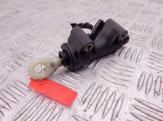 Цилиндр сцепления главный BMW 3-series (E46) 21 52 6 758 822