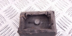 Опора под домкрат (поддомкратная подушка) BMW 5-series (E39) 51 71 7 001 650