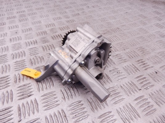 Насос масляный BMW 3-series (E90/91/92) 11 41 7 545 939 Насос масляный BMW 3-series (E90/91/92) 11 41 7 545 939