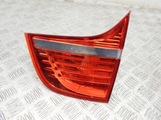 Фонарь крышки багажника правый BMW X6-series (E71) 63 21 7 179 988 Фонарь крышки багажника правый BMW X6-series (E71) 63 21 7 179 988