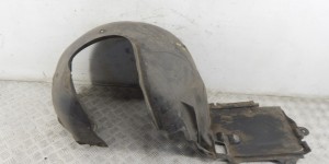 Защита арок передняя правая (подкрылок) BMW 3-series (E46) 51 71 7 036 496
