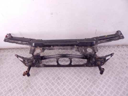 Передняя панель крепления облицовки (телевизор) BMW 3-series (E46) 51 71 7 111 691