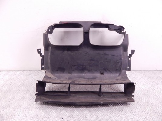 Воздухозаборник BMW 3-series (E46) 51 71 8 202 832