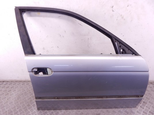 Дверь передняя правая BMW 5-series (E39) 41 51 8 216 818