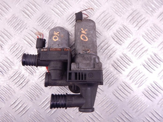 Кран отопителя (печки) BMW 3-series (E46) 64 11 8 369 807 Кран отопителя (печки) BMW 3-series (E46) 64 11 8 369 807