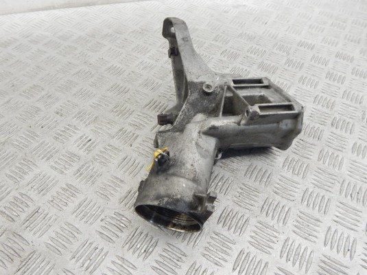 Корпус масляного фильтра BMW 5-series (E39) 11 42 7 786 867