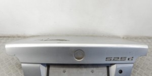 Крышка багажника (дверь 3-5) BMW 5-series (E39) Крышка багажника (дверь 3-5) BMW 5-series (E39)