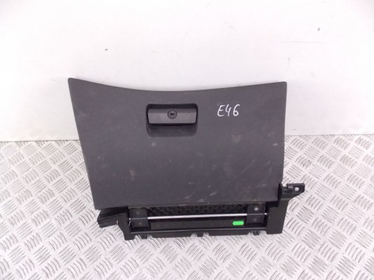 Бардачок BMW 3-series (E46) 51 16 7 141 585