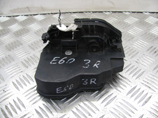Замок двери задней правой BMW 5-series (E60/61) 51 22 7 202 148