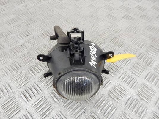 Фара противотуманная левая BMW 3-series (E46)