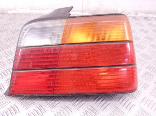 Фонарь задний правый BMW 3-series (E36) 63 21 1 387 046