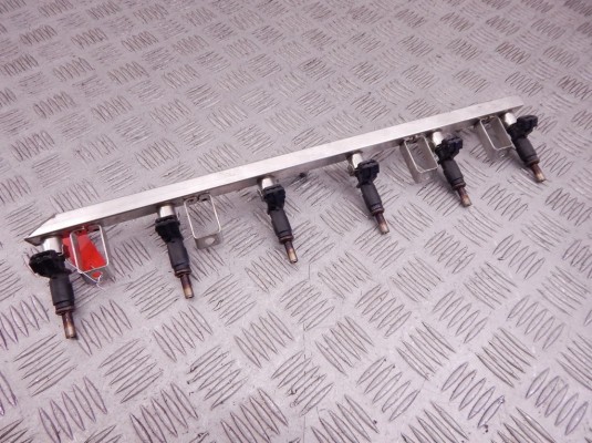 Форсунка BMW X3-series (F25) 13 53 7 531 634