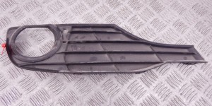 Заглушка (решетка) в бампер передний BMW 3-series (F30/31) 51 11 7 281 920