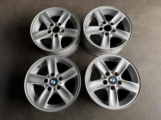 Диск литой BMW 1-series (E87) 36 11 6 769 401 Диск литой BMW 1-series (E87) 36 11 6 769 401