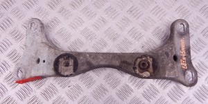 Кронштейн КПП BMW 1-series (E87) 22 31 6 760 299