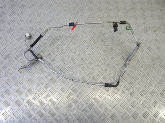 Трубка кондиционера BMW 1-series (E87) 64 53 6 927 541 Трубка кондиционера BMW 1-series (E87) 64 53 6 927 541