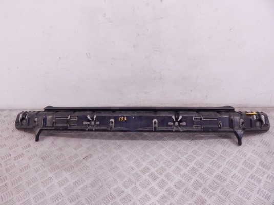 Кронштейн крепления бампера заднего BMW 6-series (E63/E64) 51 12 7 038 195 Кронштейн крепления бампера заднего BMW 6-series (E63/E64) 51 12 7 038 195