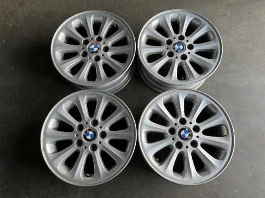 Диск литой BMW 1-series (E87) 36 11 6 762 887